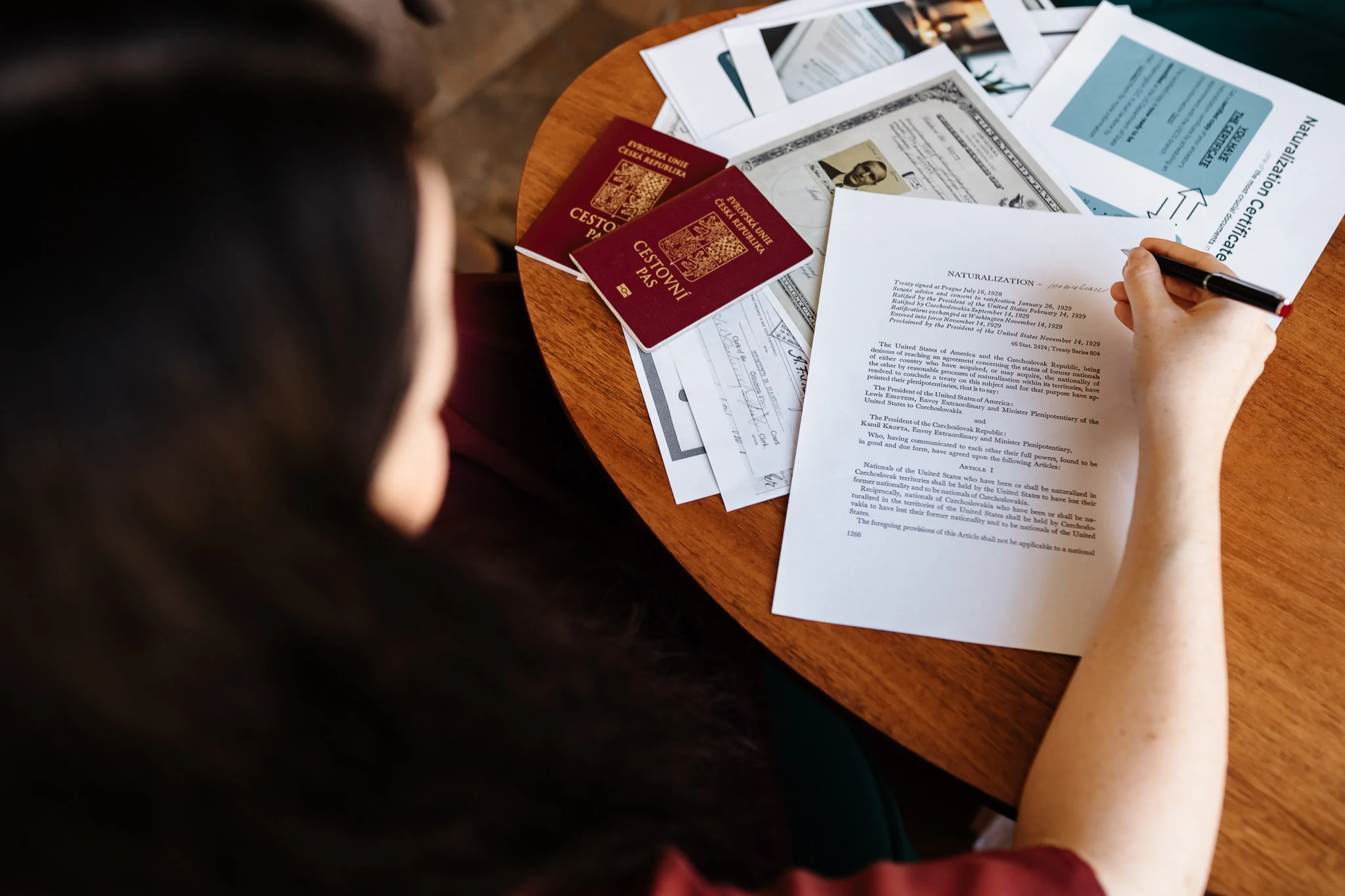 Who is Eligible for Czech citizenship